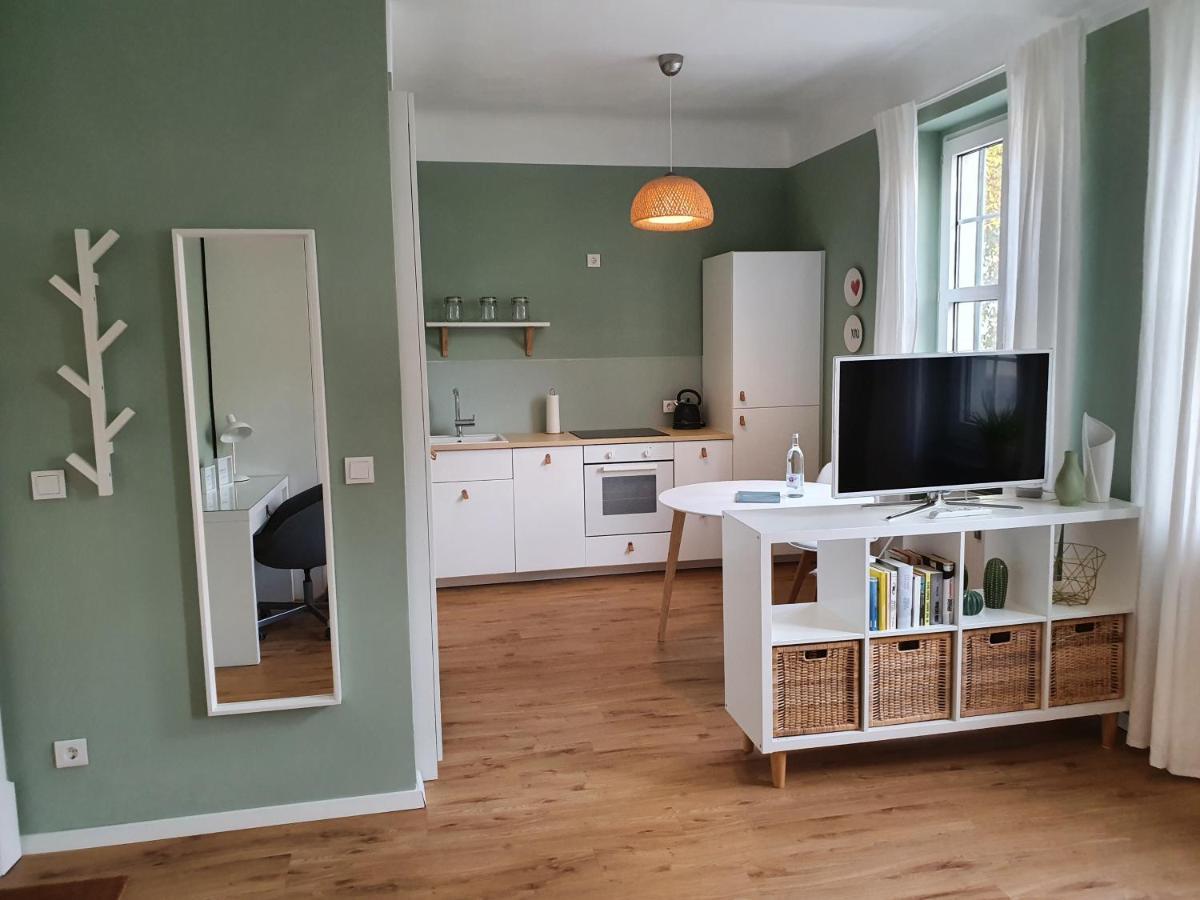 Apartment 23 - Zentrumsnah - Parkplatz Coburg Bagian luar foto